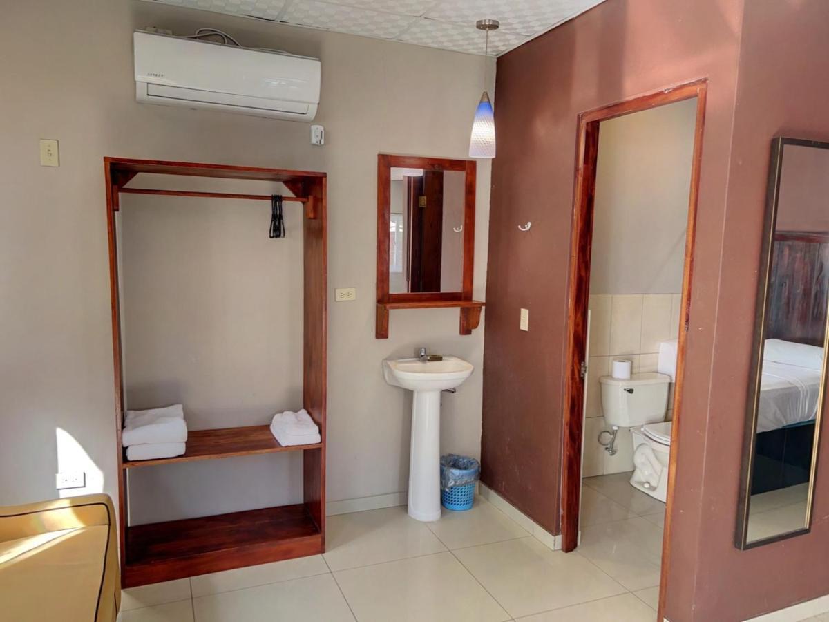 Big Daddy'S Beach Club & Hotel Puerto Armuelles Luaran gambar